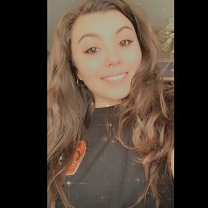 Meet your Posher, Mara